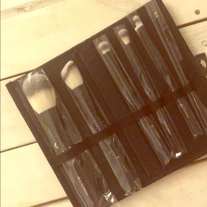 CROWN Pro 6 Pce Brush Set